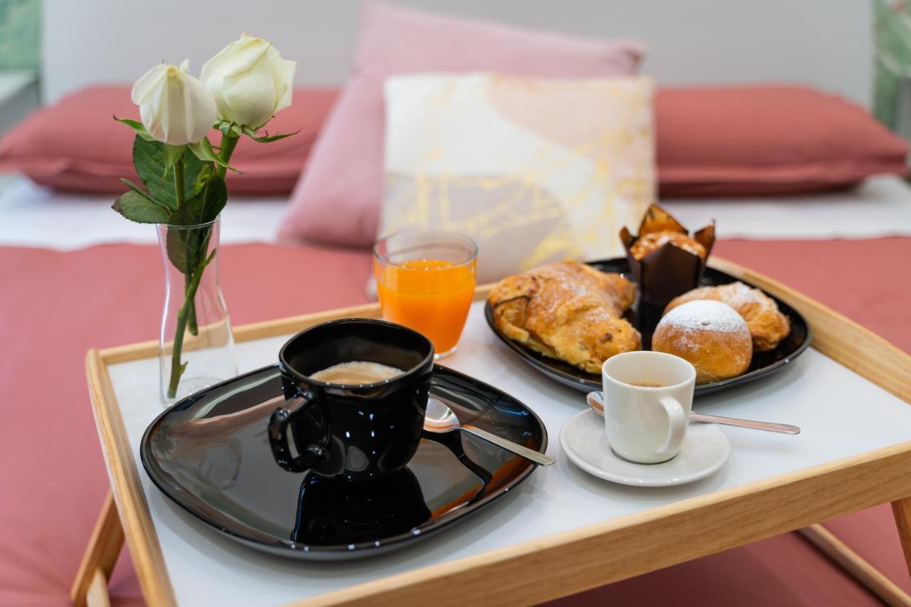 Casa Davorio Bed & Breakfast ซาแลร์โน ภายนอก รูปภาพ